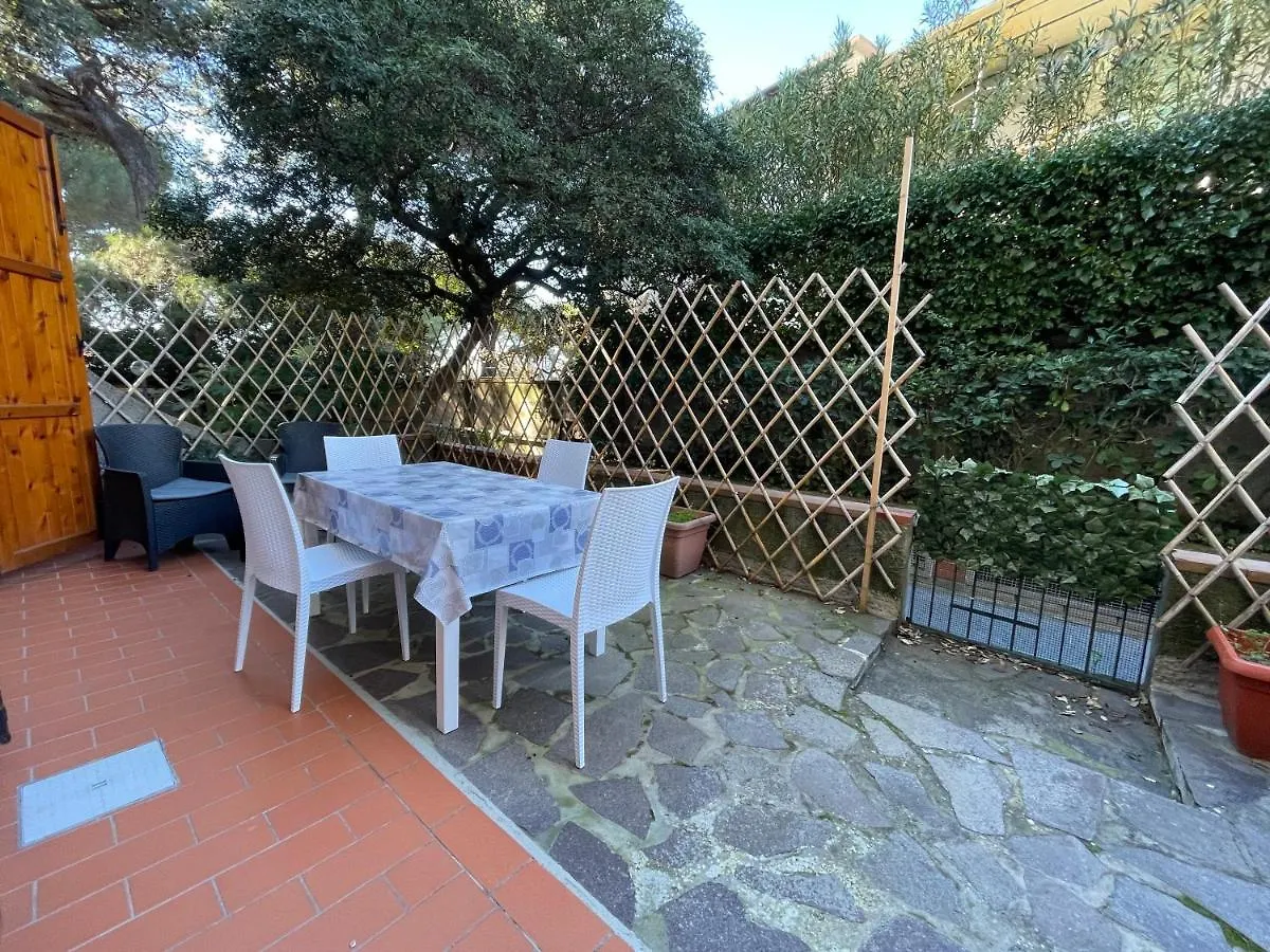 Appartamenti Pino Italico Castiglioncello Lejlighed
